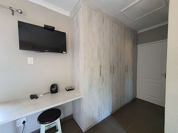 Rothmann Cupboards Bedroom Cupboards